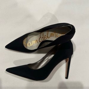 Sam Edelman Black Pointed Toe Pumps